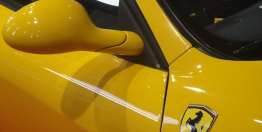 “除了我以外，你不可有别的神” （出20:3; 申5:7）