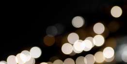 耶稣治愈生来瞎眼的（约翰福音9章）